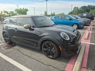 Used 2023 MINI Cooper S FWD video 2