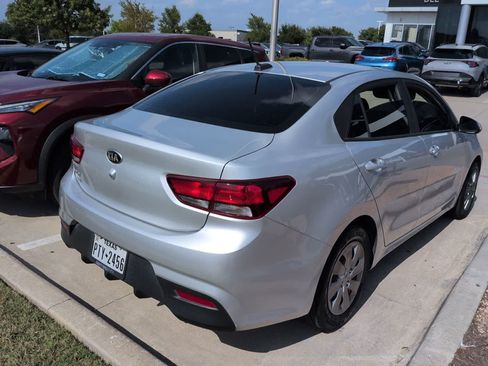 Used 2020 Kia Rio LX FWD image 6