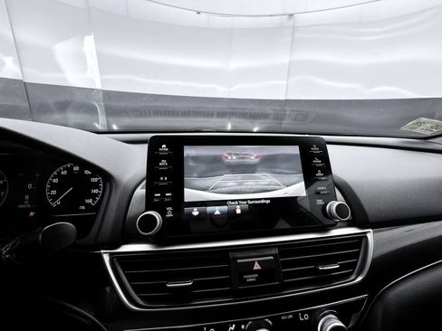 Used 2021 Honda Accord Sport image 29