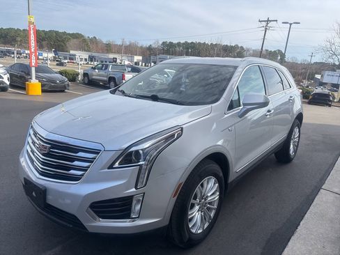 Used 2018 Cadillac XT5 FWD image 14