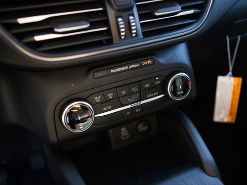 New 2026 Ford Escape Active image 13