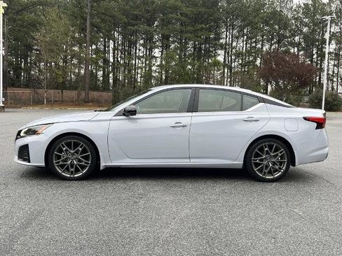 Certified 2023 Nissan Altima 2.0 SR image 20