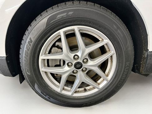 Used 2024 Ford Edge SEL AWD/4WD image 35