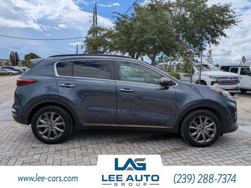 Used 2020 Kia Sportage S w/ Option Group 020 FWD image 2