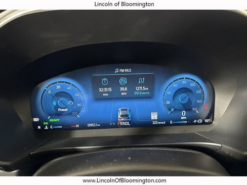 Used 2025 Ford Escape Platinum w/ Class II Trailer Tow Package image 37