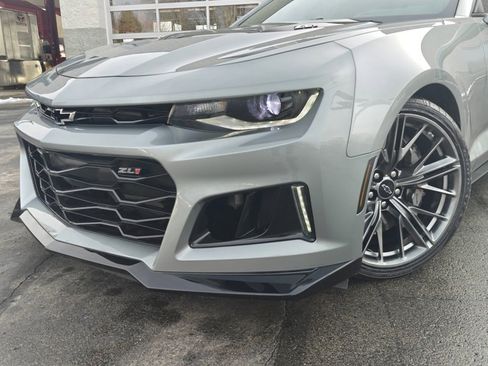 Certified 2023 Chevrolet Camaro ZL1 image 2