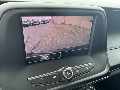 Used 2021 Chevrolet Camaro LT RWD image 11