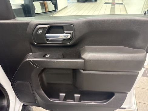 Used 2023 GMC Sierra 2500 Pro w/ Convenience Package image 23