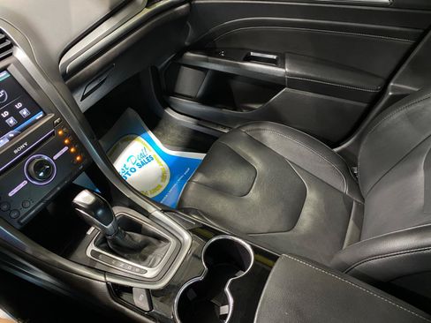 Used 2016 Ford Fusion Titanium FWD image 16