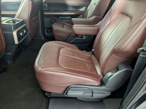 Used 2024 Ford Expedition Max Limited image 29