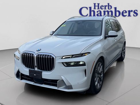 Used 2023 BMW X7 xDrive40i AWD/4WD image 10