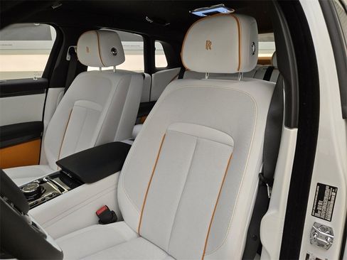 New 2025 Rolls-Royce Ghost Black Badge image 33