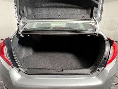 Used 2020 Honda Civic Sport image 24