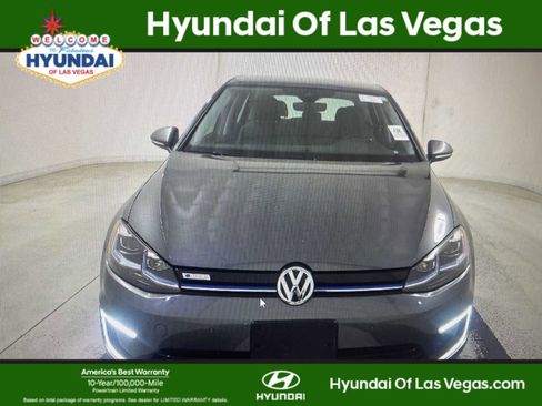 Used 2018 Volkswagen e-Golf SEL Premium w/ Driver Assistance Package FWD image 1