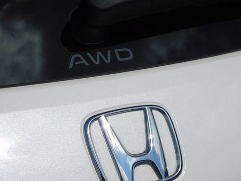 Used 2025 Honda HR-V Sport image 39