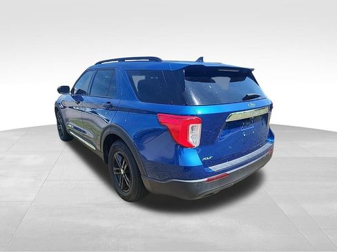 Used 2023 Ford Explorer XLT RWD image 26