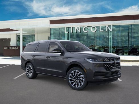New 2025 Lincoln Navigator Black Label image 7