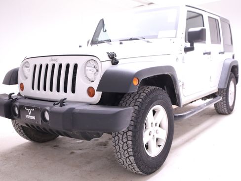 Used 2013 Jeep Wrangler Unlimited Sport image 1
