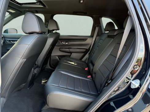 Used 2025 Honda CR-V Sport-L image 11