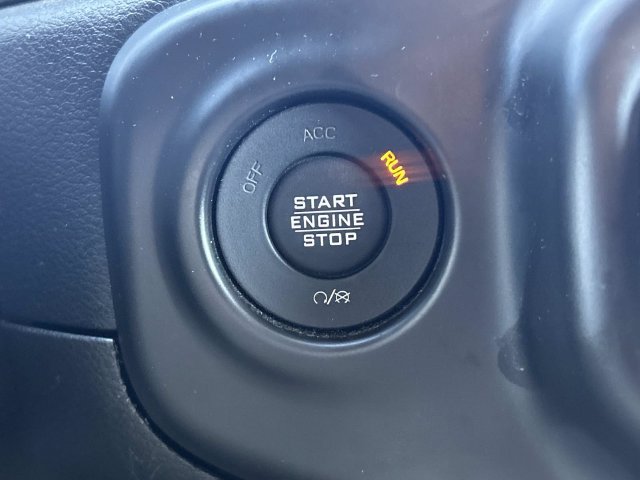 Used 2018 Jeep Wrangler Unlimited Sport S AWD/4WD image 23