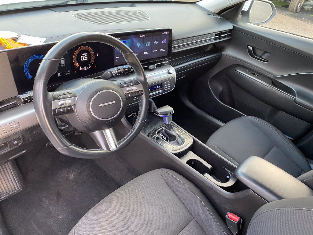 Used 2024 Hyundai Kona SEL FWD image 13
