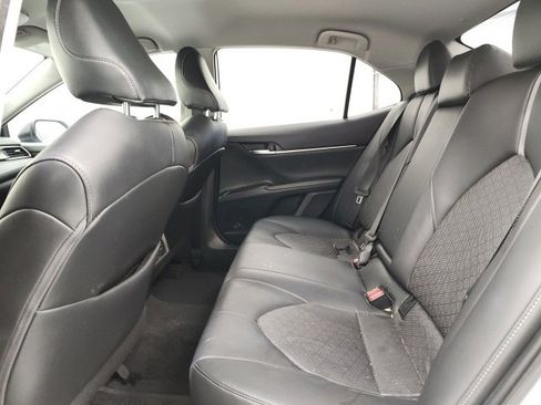 Used 2019 Toyota Camry XSE image 12