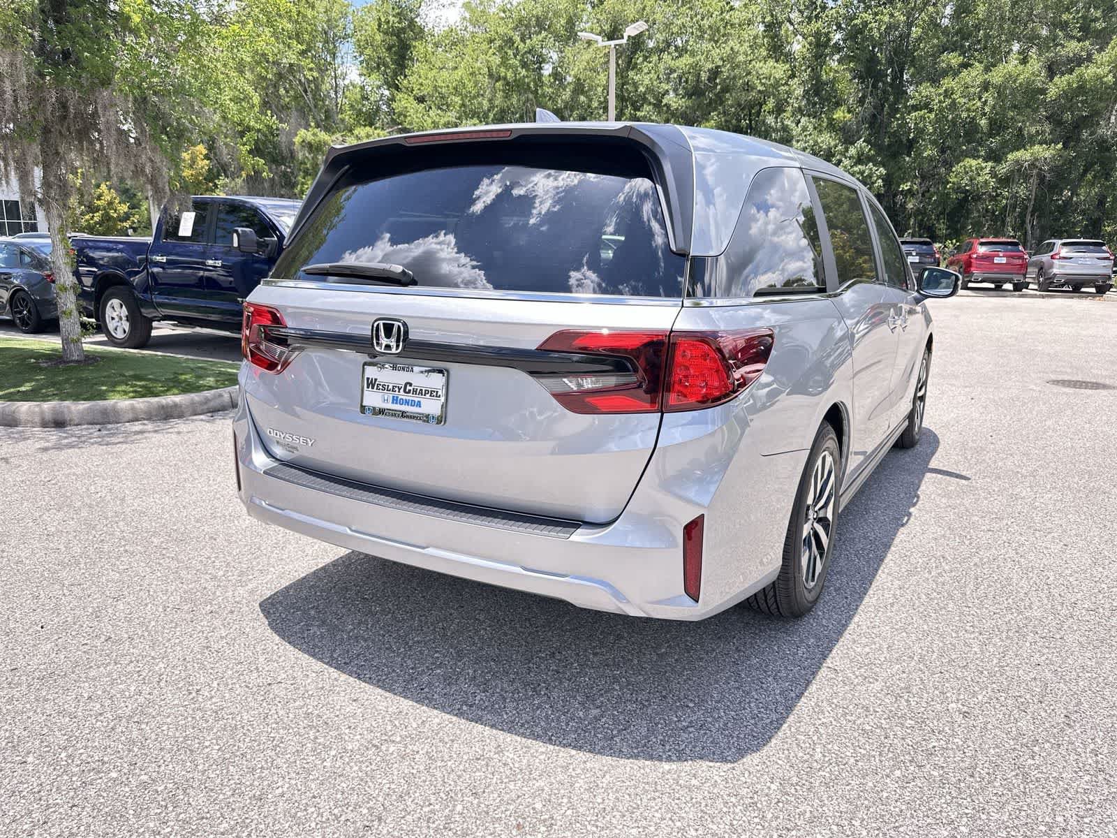 New 2026 Honda Odyssey EX-L image 6