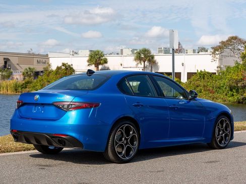 New 2025 Alfa Romeo Giulia w/ Driving Assist Package image 3