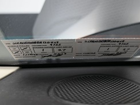 Used 2016 Dodge Grand Caravan SE w/ Quick Order Package 29E SE image 31