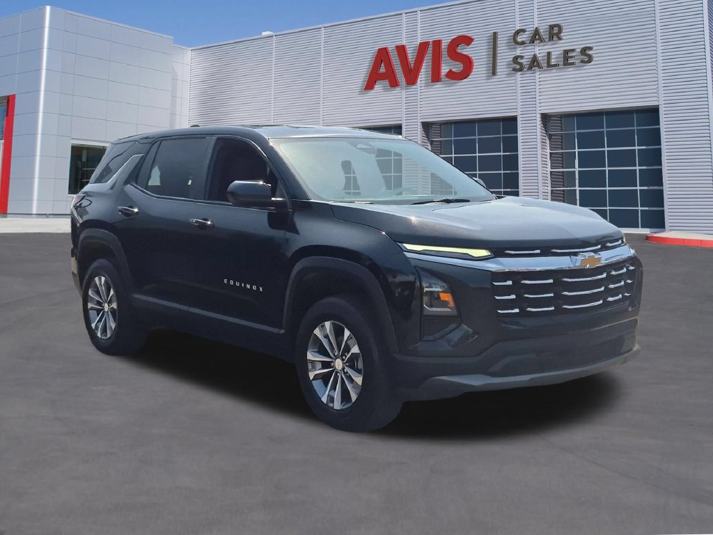 Used 2025 Chevrolet Equinox LT FWD image 3