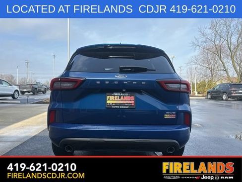 Used 2023 Ford Escape ST-Line Select AWD/4WD image 9