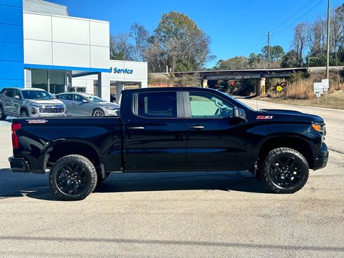 New 2026 Chevrolet Silverado 1500 Custom Trail Boss image 2