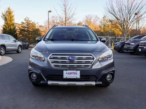 Used 2017 Subaru Outback 3.6R Limited image 2