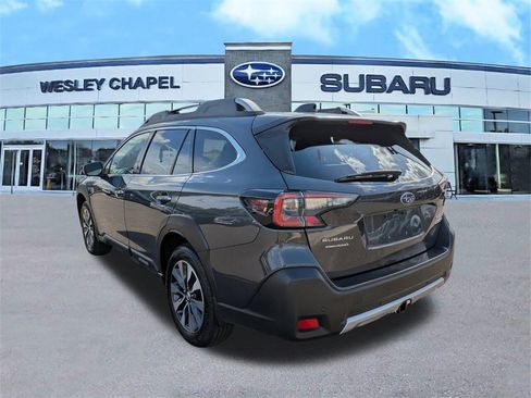 Used 2023 Subaru Outback Touring XT image 7
