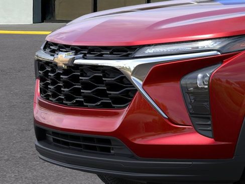 New 2026 Chevrolet Trax LS w/ LS Convenience Package FWD image 13