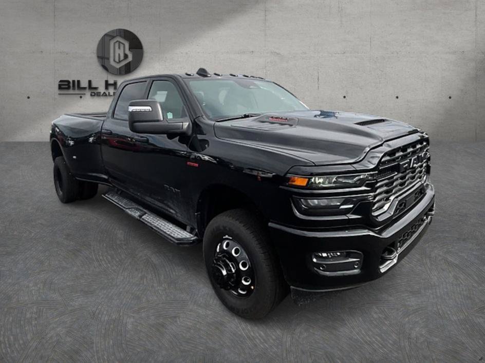 New 2027 RAM 3500 Big Horn AWD/4WD image 4