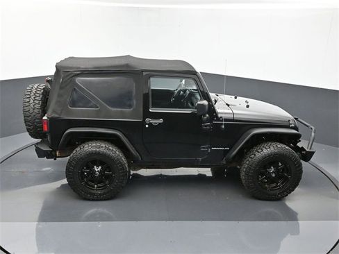 Used 2015 Jeep Wrangler Sport w/ Quick Order Package 23S image 18