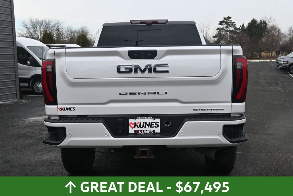 Used 2024 GMC Sierra 3500 Denali Ultimate AWD/4WD image 9
