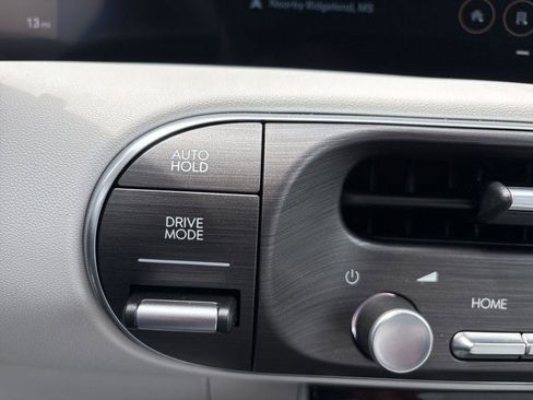 New 2026 Hyundai Palisade FWD Hybrid image 27