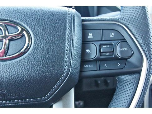 Used 2026 Toyota Tundra Platinum w/ TRD Off-Road Package image 19