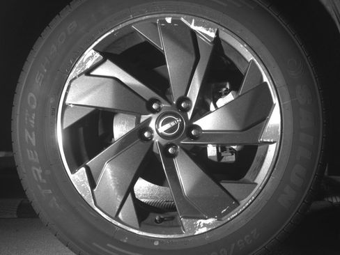 Used 2025 Nissan Rogue SV AWD/4WD image 13