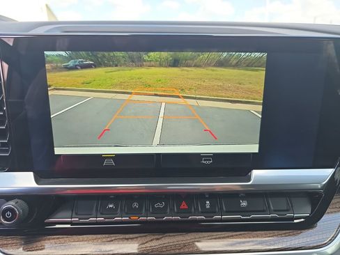 Used 2026 Chevrolet Silverado 1500 RST w/ RST Select Package AWD/4WD image 23