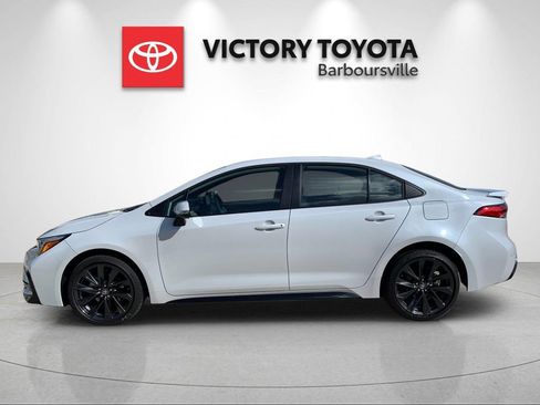 New 2026 Toyota Corolla SE FWD image 2