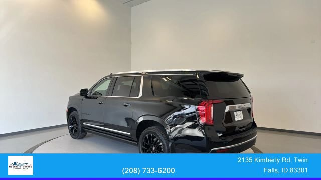 Used 2023 GMC Yukon XL Denali w/ Denali Reserve Package AWD/4WD image 5