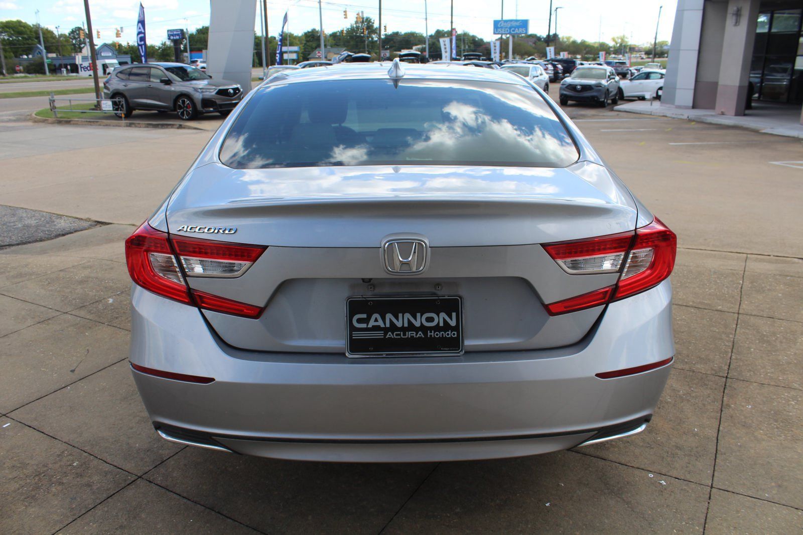 Used 2019 Honda Accord LX image 5