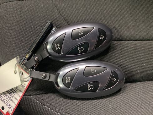 New 2026 Hyundai Elantra SEL FWD image 20