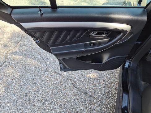 Used 2014 Ford Taurus SEL w/ Equipment Group 201A FWD image 19