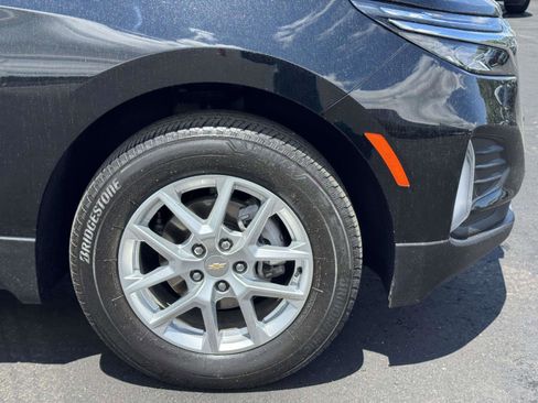 Used 2024 Chevrolet Equinox LT AWD/4WD image 8