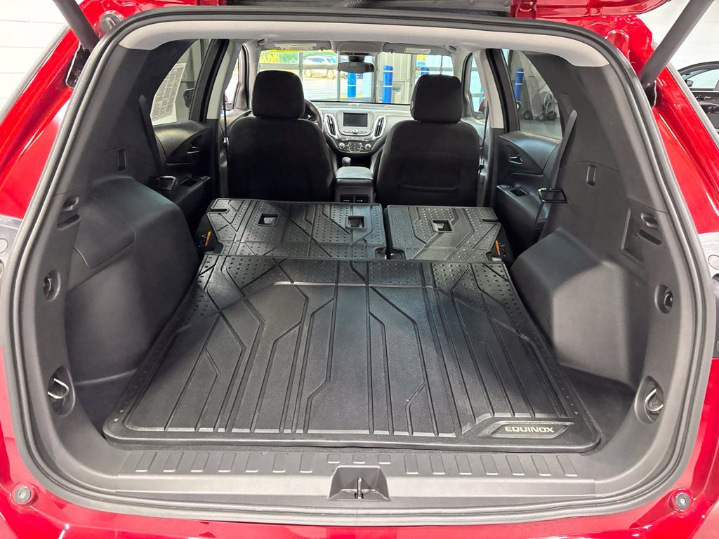 Used 2024 Chevrolet Equinox LT w/ LPO, Floor Liner Package AWD/4WD image 38