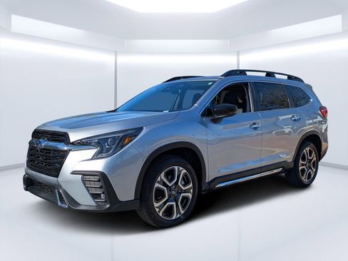 Used 2026 Subaru Ascent Touring w/ Popular Package #2 AWD/4WD image 7